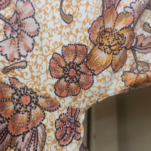 FREE PEOPLE GOT YOU PRINTED TOP - Picture 7 of 13